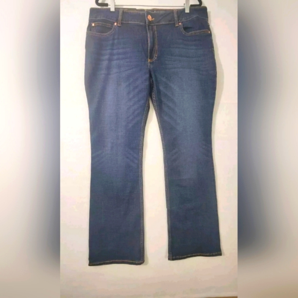 Wrangler‎ Retro Mae Mid Rise Bootcut Jeans Womens 19x34 Dark Wash 1009MWZHT